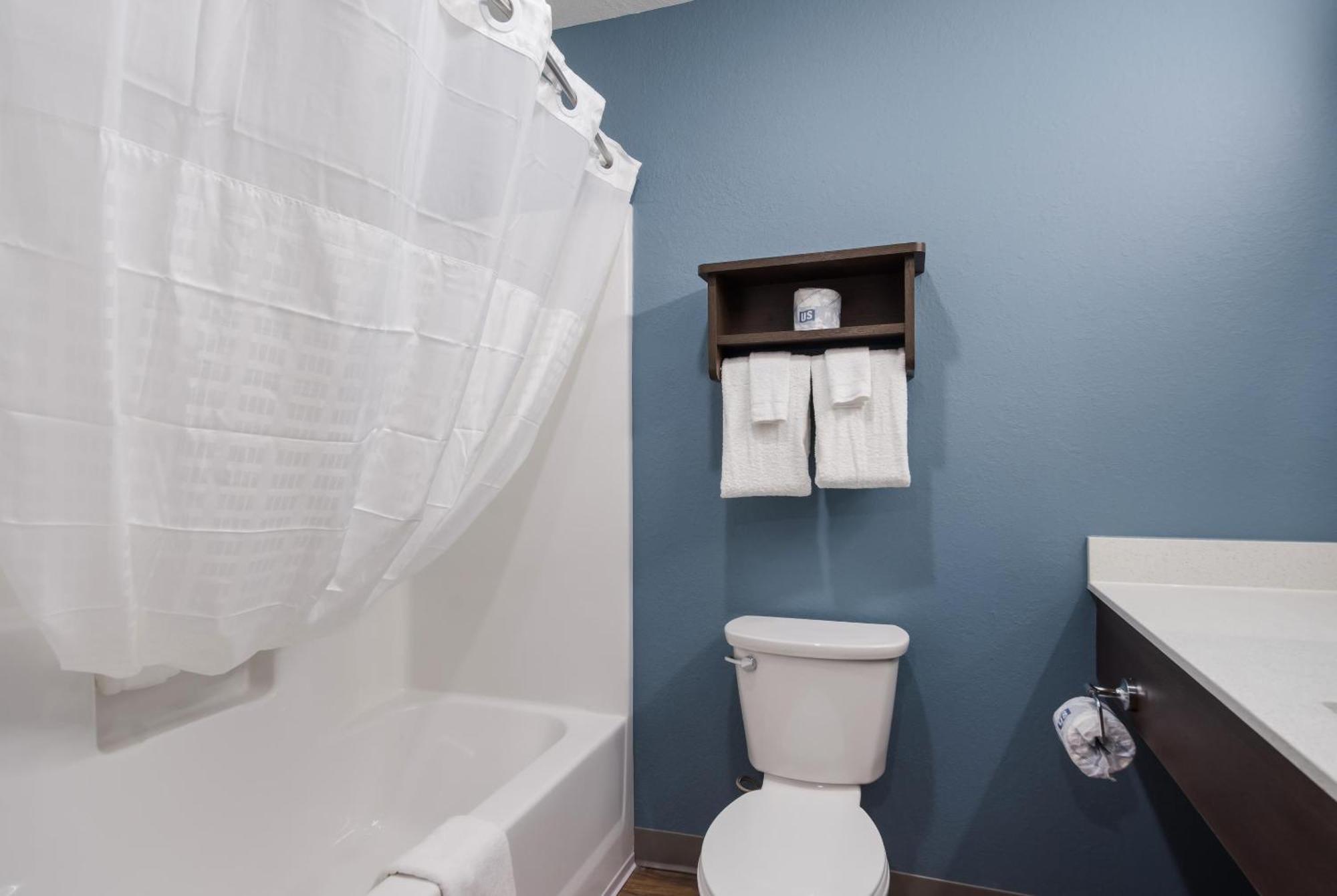 Woodspring Suites Tampa Airport North Veterans Expressway Eksteriør billede