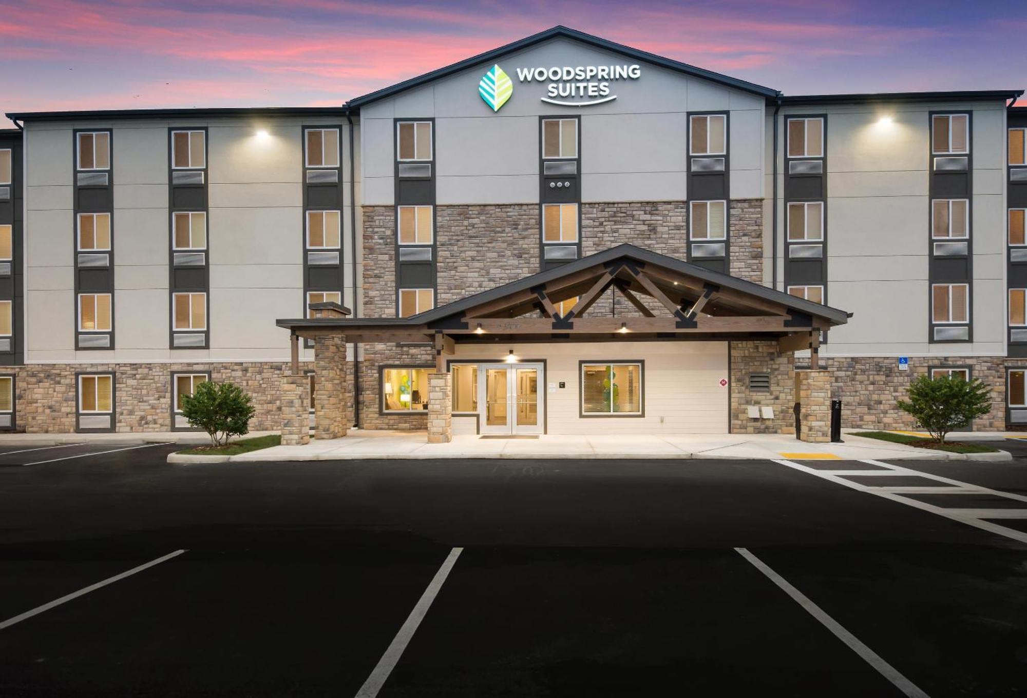 Woodspring Suites Tampa Airport North Veterans Expressway Eksteriør billede